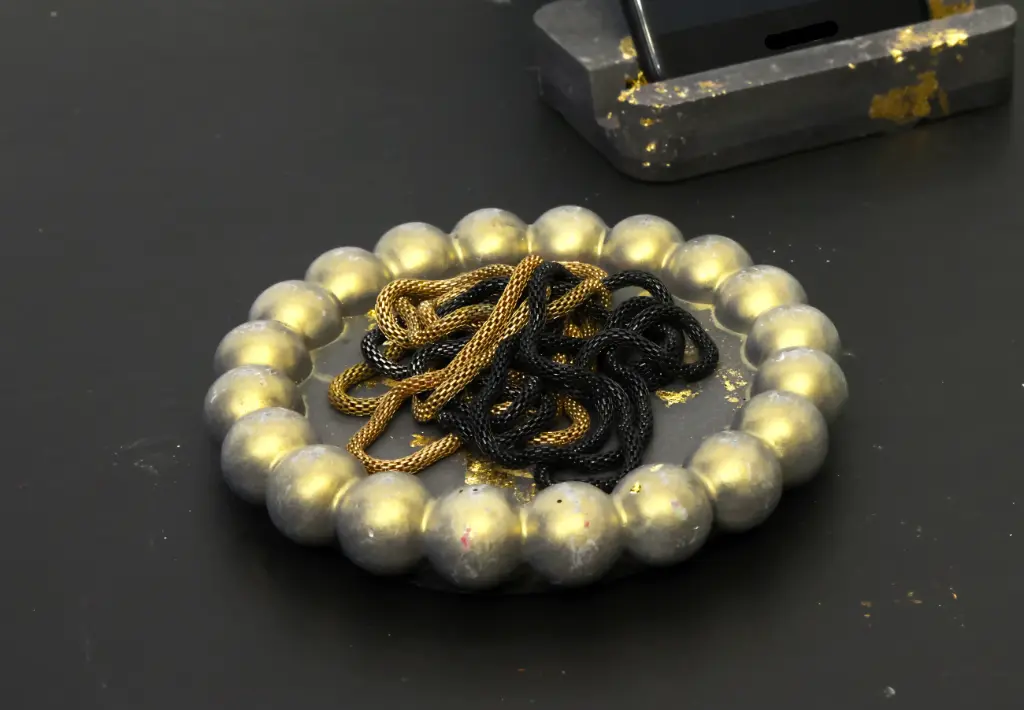 Vide Poche Rond Noir/Or