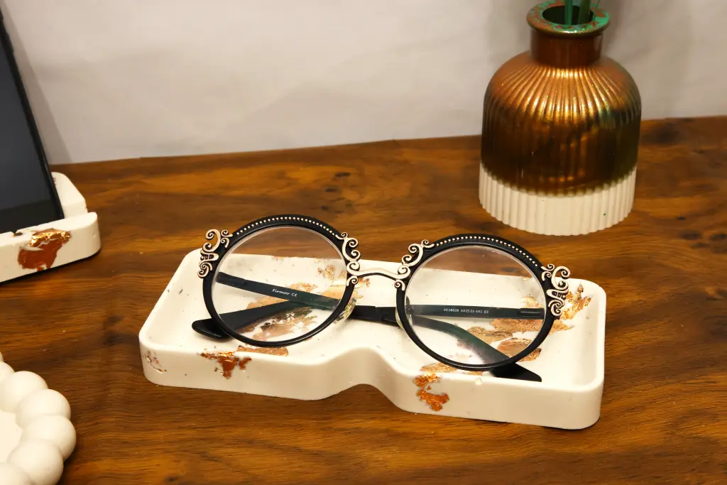 Porte Lunette Carré Blanc/Or rose